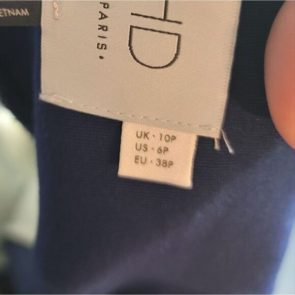 HD IN PARIS Sleeveless Ardmore Dress - Picture 9 of 10